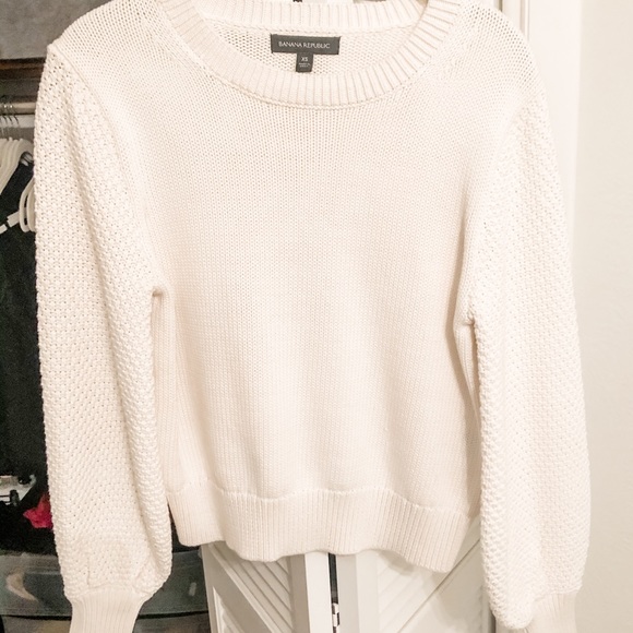 Banana Republic Puff Sleeve Sweater - Picture 1 of 3